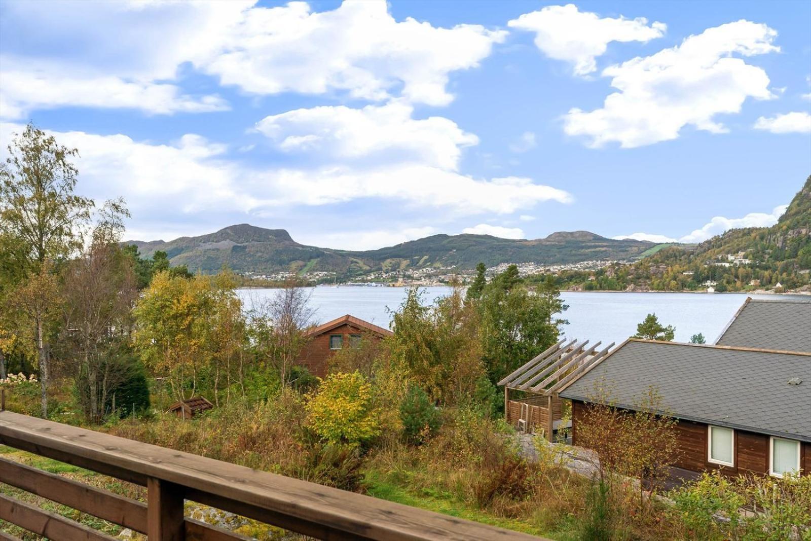 Charming House Located By The Fjord With The Pultpitrock Within Short Distance Villa Jørpeland Dış mekan fotoğraf