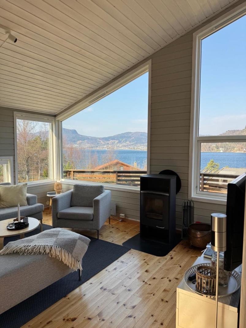 Charming House Located By The Fjord With The Pultpitrock Within Short Distance Villa Jørpeland Dış mekan fotoğraf